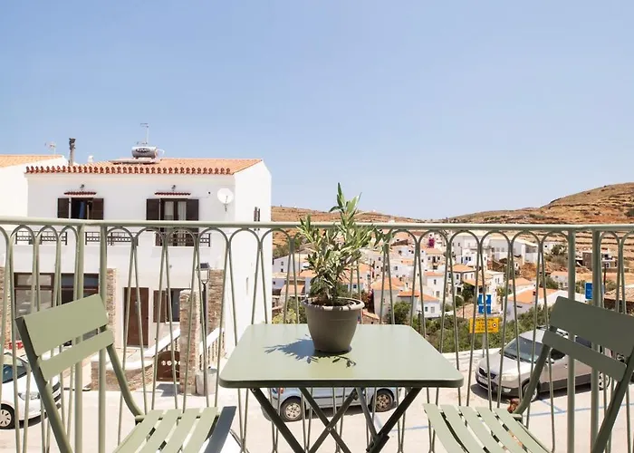 شقة Olive Dryopis *